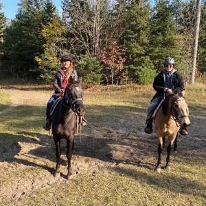 Meet your Posher, Becky